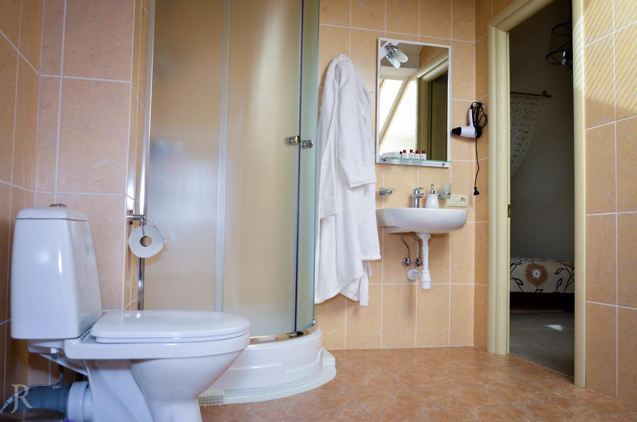 אודסה Hotel Maman מראה חיצוני תמונה